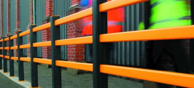 Пешеходные ограждения перильного типа: требования ГОСТа, цена и установка