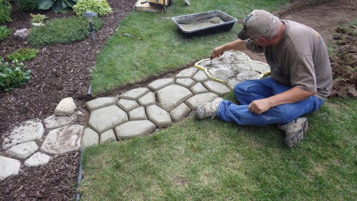 Укладка цементной смеси