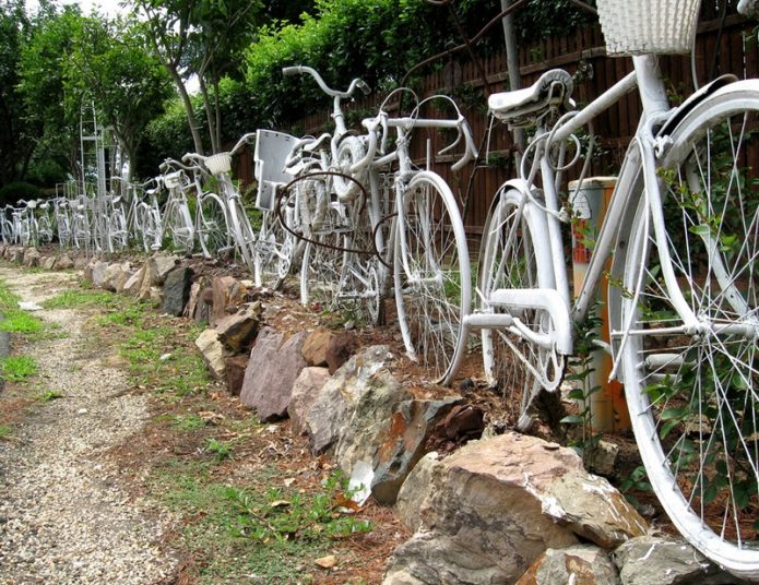 Забор из велосипедов