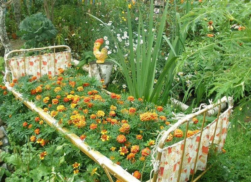 Цветочная кровать