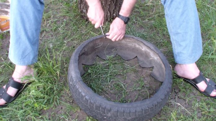 надрезы на бортике