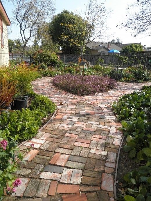 Произвольная укладка кирпича