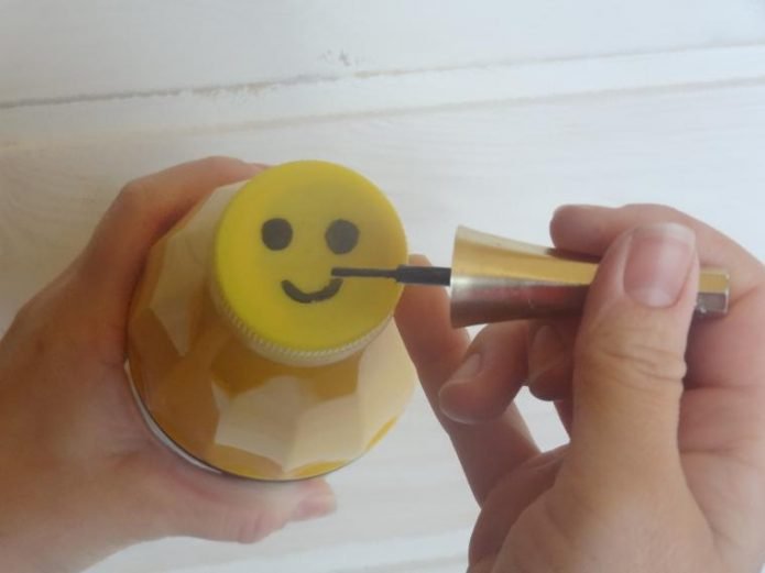 Мордочка пчёлки