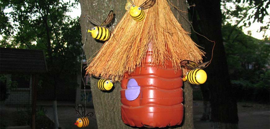 Домик с пчёлами