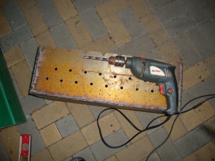 отверствия в мангале