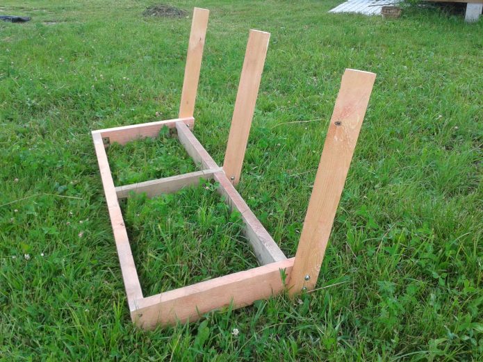 садовые качели из бруса 1